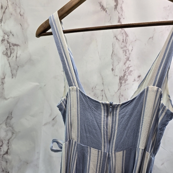 Lulus Jumpsuit Womens Small White Blue Striped Tank Wide Leg Crop Tie Faux Wrap - Picture 7 of 12